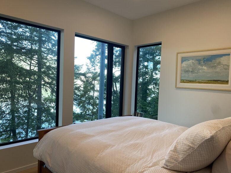 Victoria Modern West Coast Home - Victoria, Canada