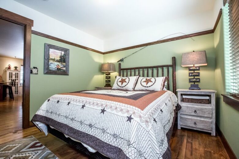 The Woodside House - Whitefish, Montana