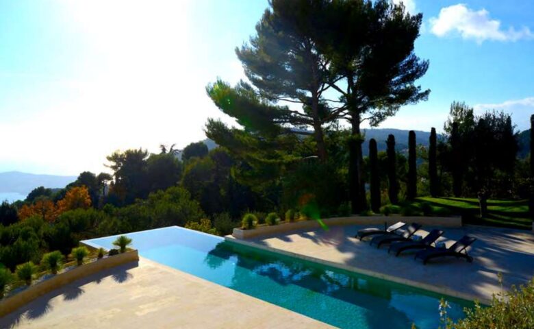 Magic House - Eze, France