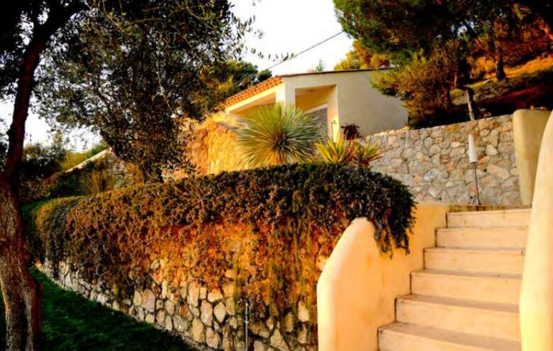 Magic House - Eze, France