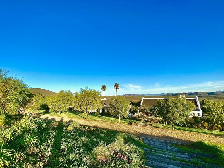 The Penhill Estate (R) - Nuy Valley, South Africa
