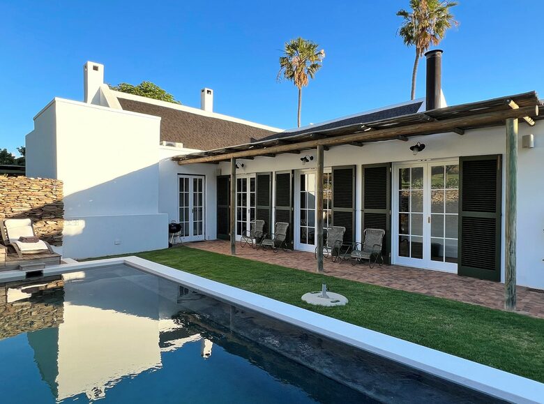 The Penhill Estate (R) - Nuy Valley, South Africa