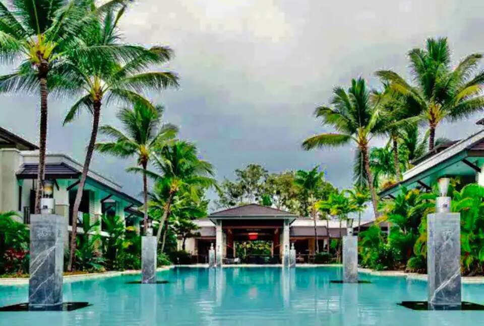 Aqua Beach Front Villa - Port Douglas, Australia