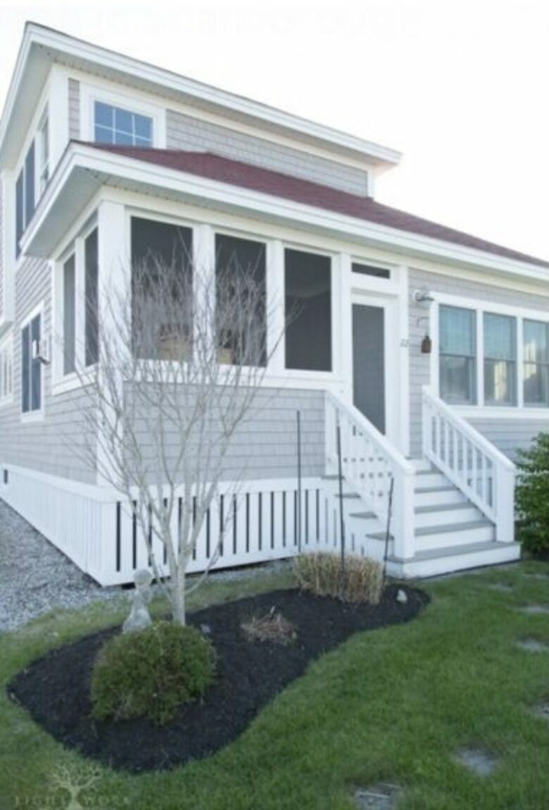 Charming Cottage at Higgins Beach - Scarborough, Maine