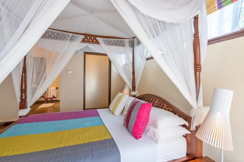 Cocokinondo | Modern Galu Beach Retreat - Diani Beach, Kenya