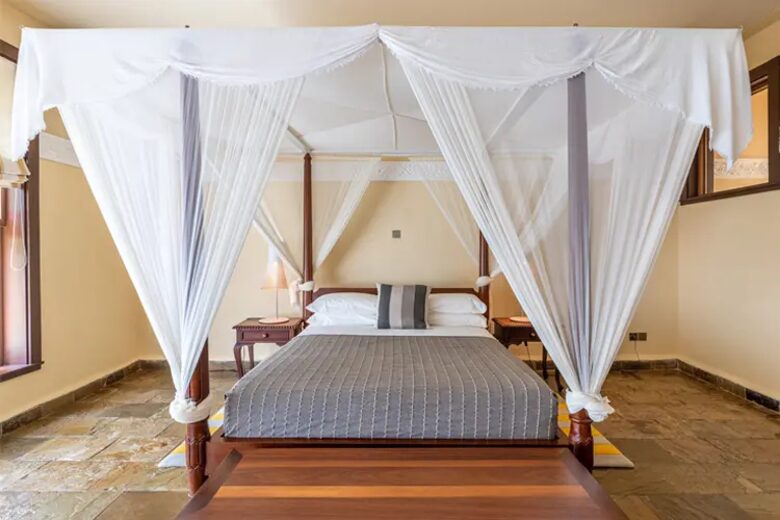 Cocokinondo | Modern Galu Beach Retreat - Diani Beach, Kenya