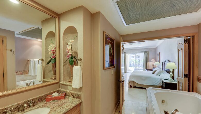 Villa La Estancia 5 Star Resort with Premier Medano Beach Access - Cabo San Lucas, Mexico