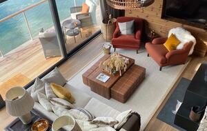 Blackbird Lakeside Cabin - Lechlade, United Kingdom