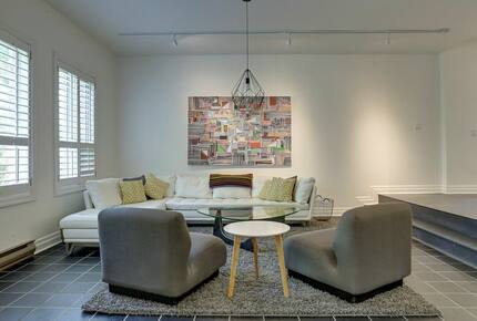 Private Coach House in the Centre of Port Hope - Port Hope, Canada