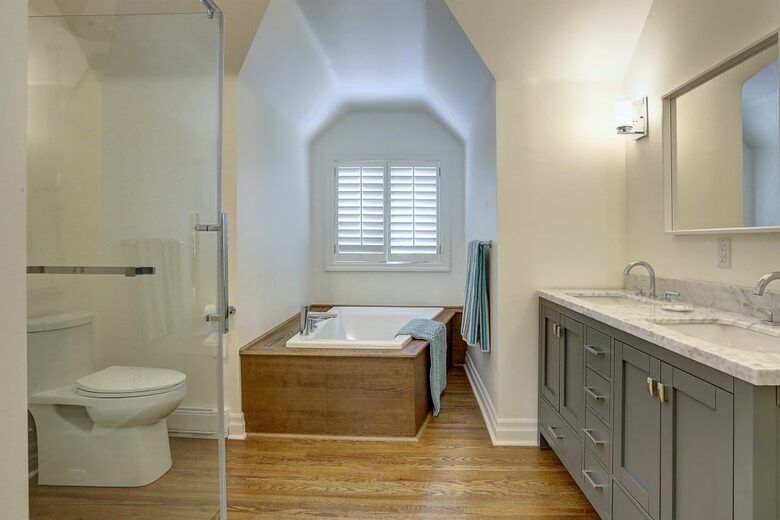 Private Coach House in the Centre of Port Hope - Port Hope, Canada
