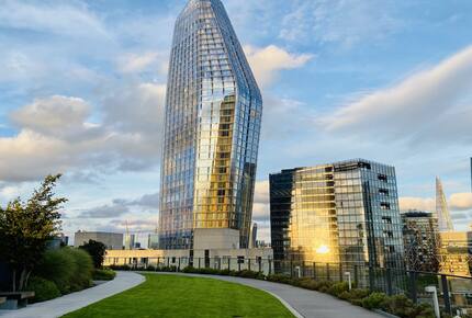 Luxury Apartment with Iconic South Bank Views - London, United Kingdom
