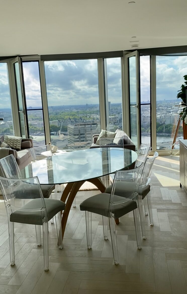 Luxury Apartment with Iconic South Bank Views - London, United Kingdom