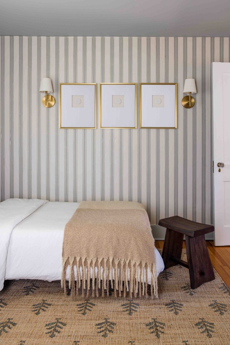 Cozy Chic Remodeled 1910 Farmhouse - Hudson, New York