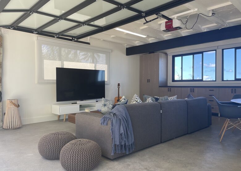 Garage/TV Room