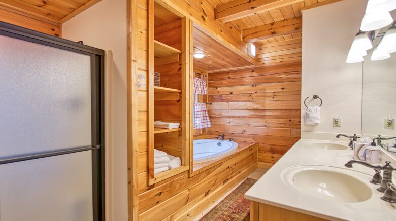 Primary Bedroom Bath