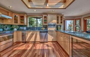 Spacious Mountain Home with Gorgeous Views - Truckee, California