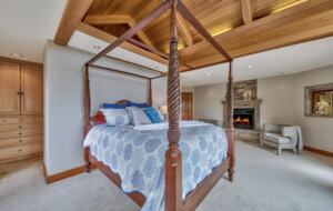 Spacious Mountain Home with Gorgeous Views - Truckee, California