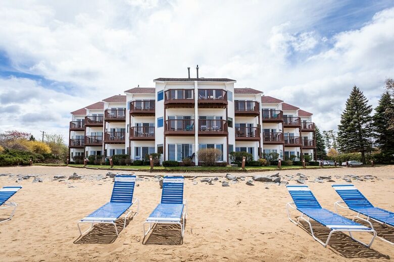 Summer Beach Getaway - Traverse City, Michigan