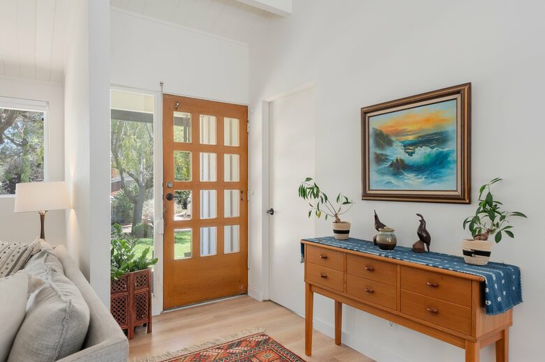 entry to house