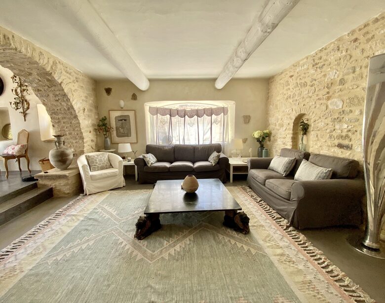 Luxury Villa In the Heart of The Luberon 'Golden Triangle' - Roussillon, France