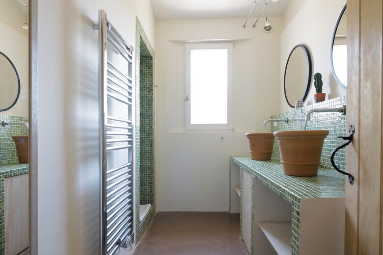 Luxury Villa In the Heart of The Luberon 'Golden Triangle' - Roussillon, France
