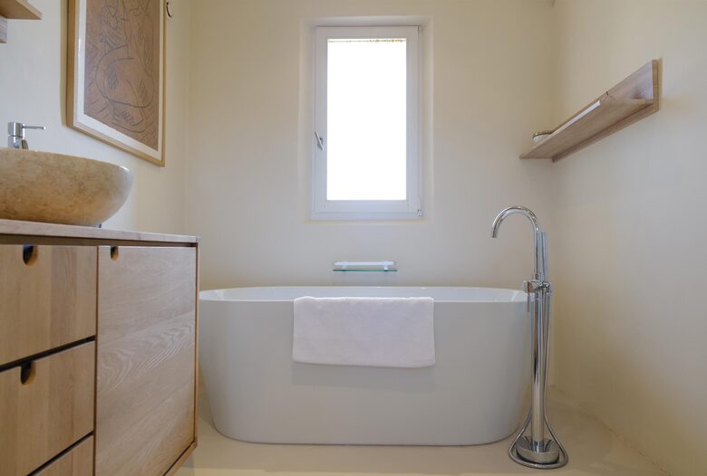 Luxury Villa In the Heart of The Luberon 'Golden Triangle' - Roussillon, France