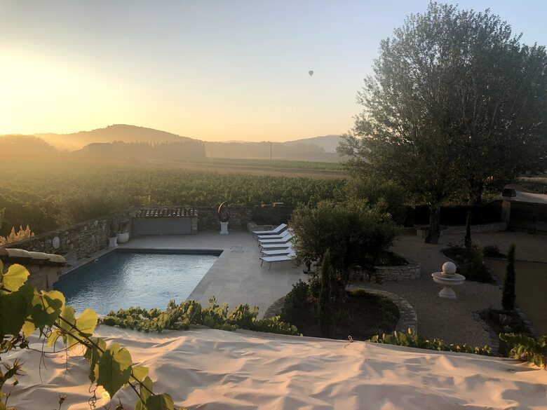 Luxury Villa In the Heart of The Luberon 'Golden Triangle' - Roussillon, France