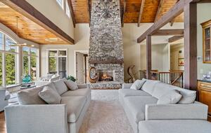 Gorgeous Lakefront Lodge with a Pool and Dock - Fort Mill, South Carolina