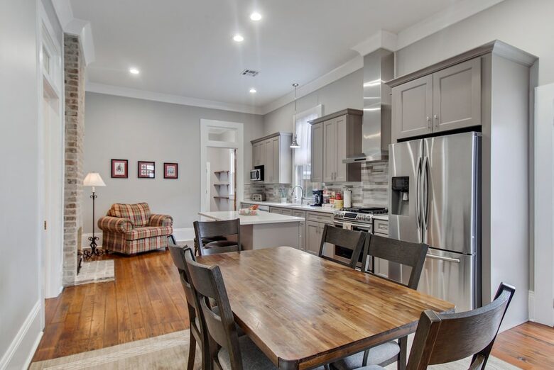 Historic Newly-Renovated New Orleans Retreat - Arabi, Louisiana