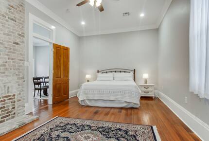 Historic Newly-Renovated New Orleans Retreat - Arabi, Louisiana