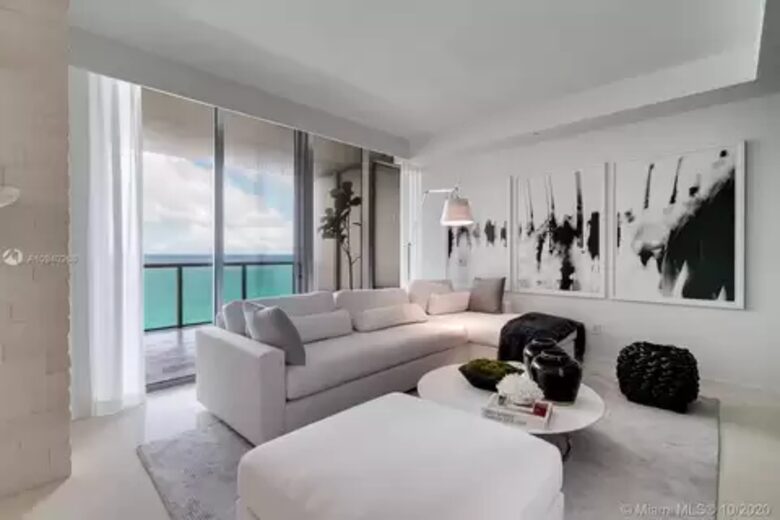 Stunning Beachfront Condo at St Regis - Bal Harbour, Florida