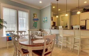 Sandestin Bungalo with a Golf Cart - Miramar Beach, Florida