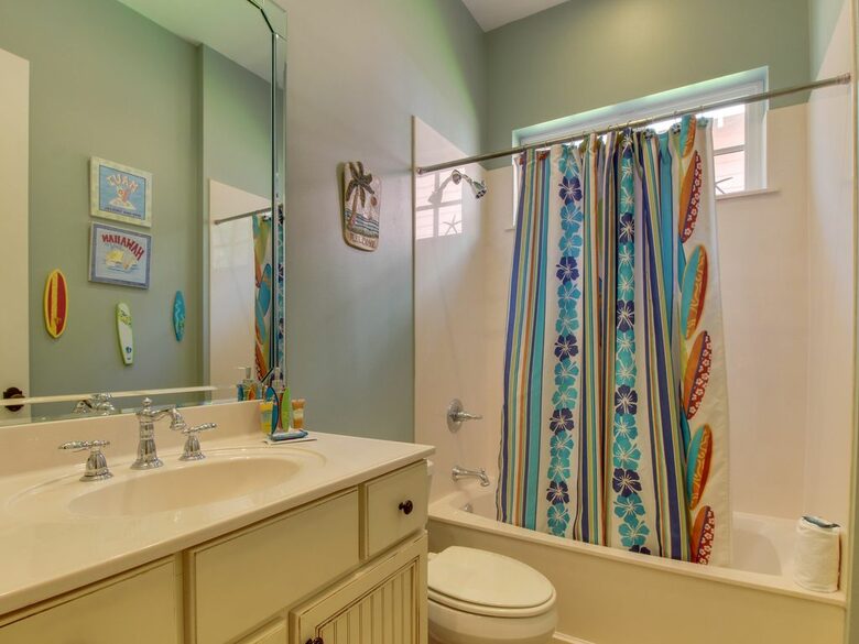 Sandestin Bungalo with a Golf Cart - Miramar Beach, Florida