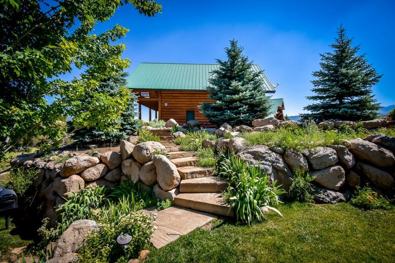 Storytellers Lodge - Pine Valley, Utah