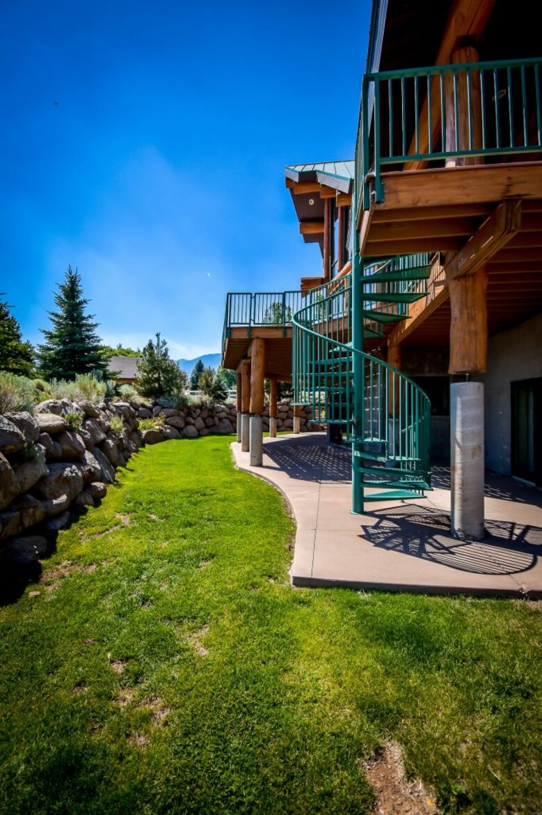 Storytellers Lodge - Pine Valley, Utah