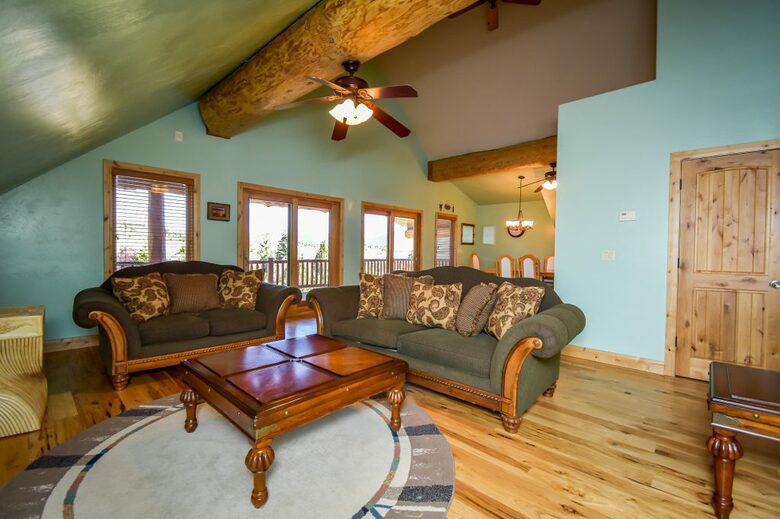 Storytellers Lodge - Pine Valley, Utah