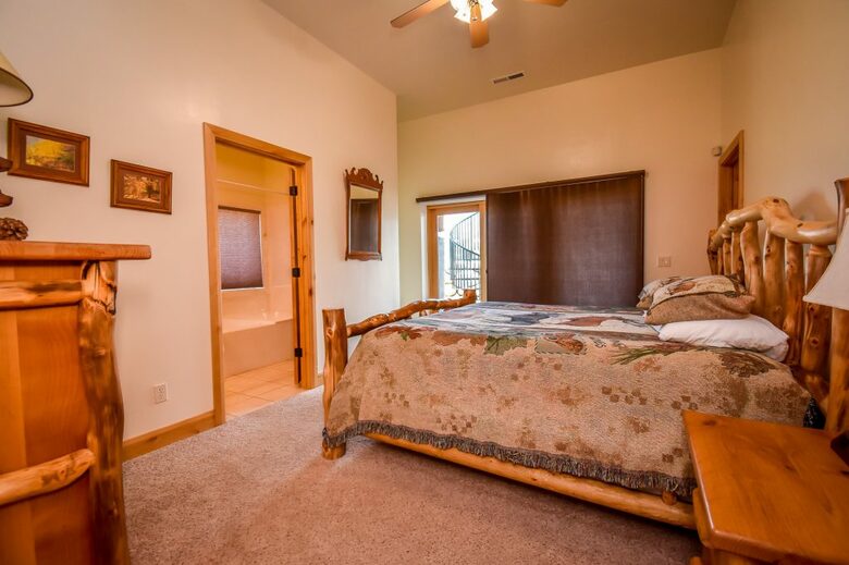 Storytellers Lodge - Pine Valley, Utah