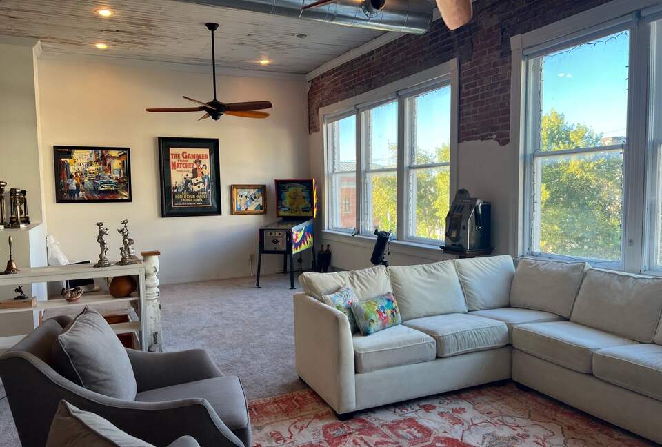 Natchez Gem | Charming Apartment near Historic Mansions, Casino, and more - Natchez, Mississippi