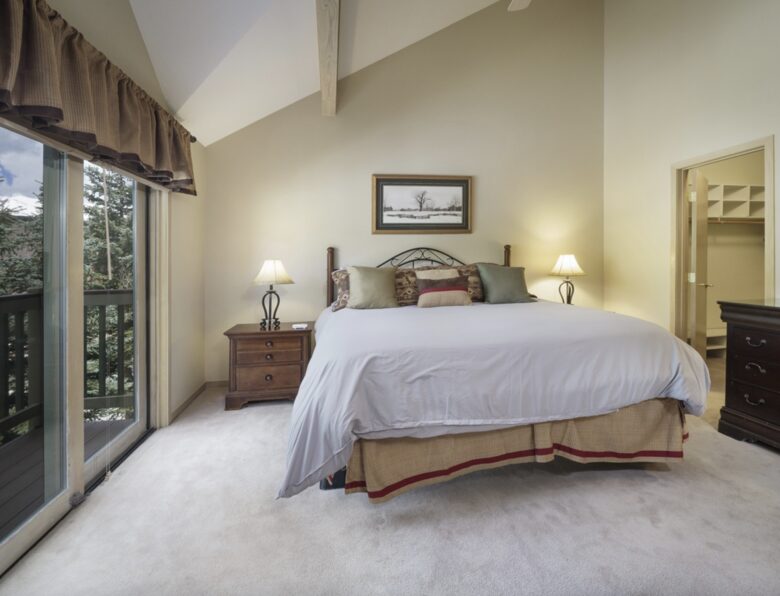 Kings Crown Charm | Steps To Snowflake Lift! - Breckenridge, Colorado