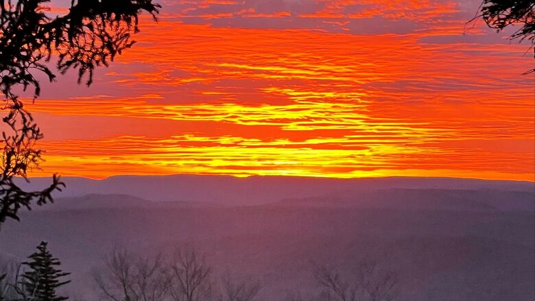 Mountain Mama Ski-In/Ski-Out Retreat - Snowshoe, West Virginia
