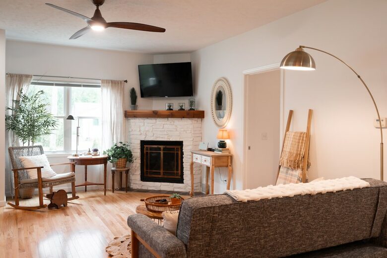 Bohemian Retreat | Four bedroom two full bath close to beach, downtown, and wineries! - Grand Traverse County, Michigan