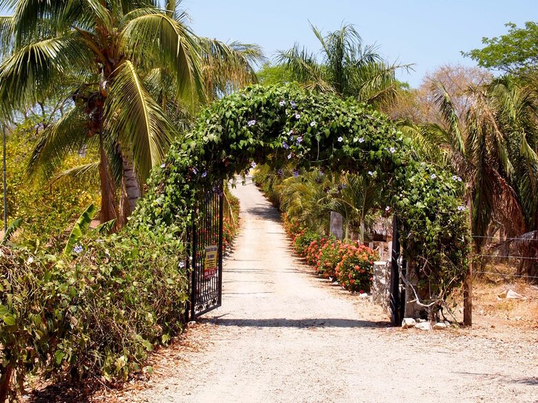 Private entrance