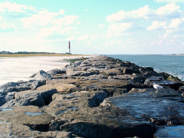Dreamy Barnegat Light Oceanfront Shore Beach House - Barnegat Light, New Jersey