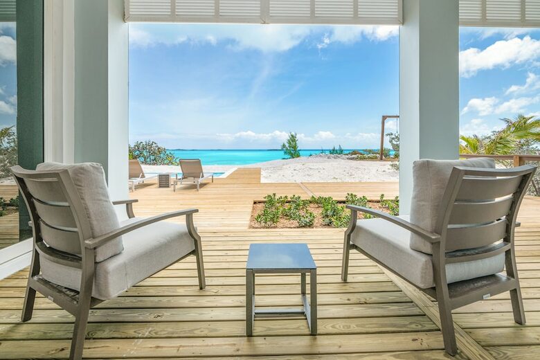 Oceanfront Home with Private Pool - Forbes Hill, Bahamas