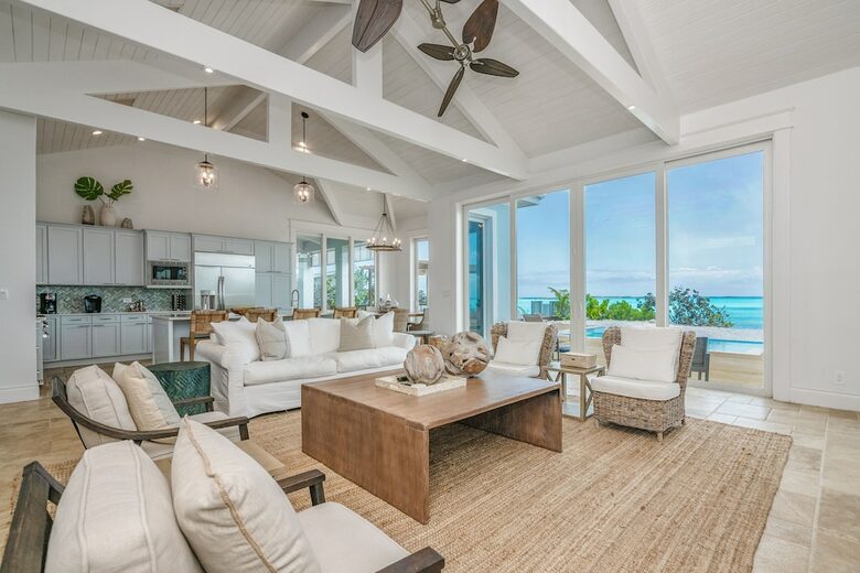 Oceanfront Home with Private Pool - Forbes Hill, Bahamas