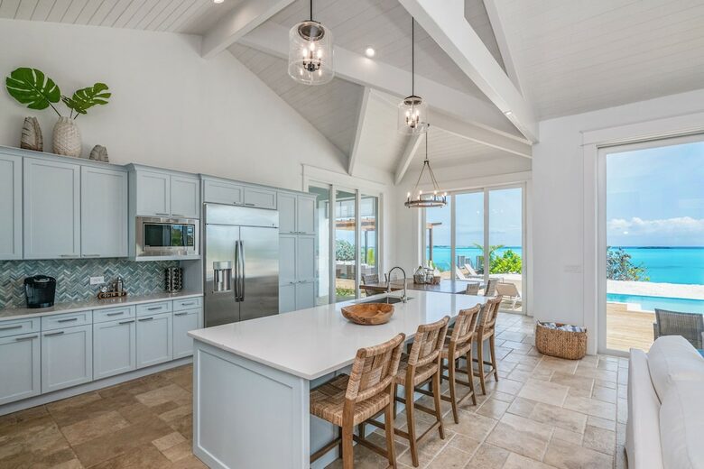 Oceanfront Home with Private Pool - Forbes Hill, Bahamas