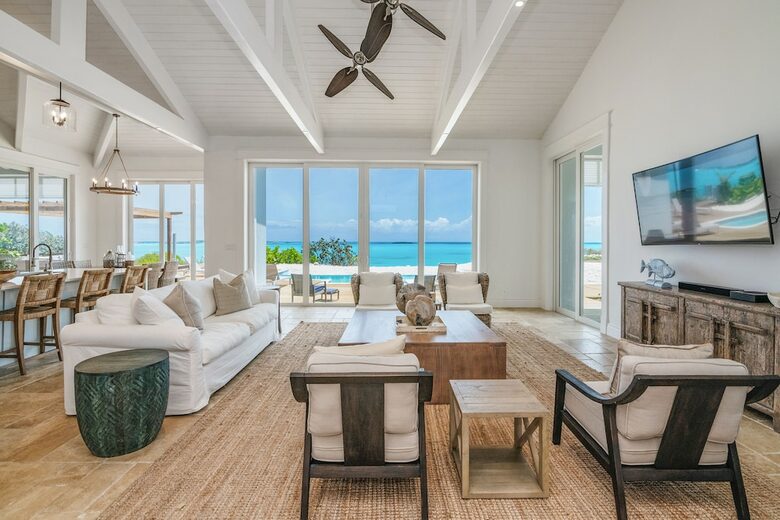 Oceanfront Home with Private Pool - Forbes Hill, Bahamas