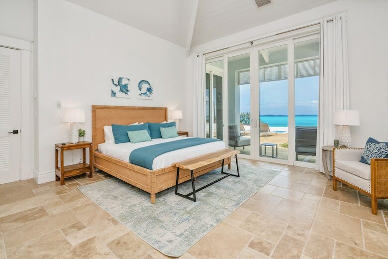 Oceanfront Home with Private Pool - Forbes Hill, Bahamas