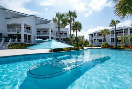 New Modern Penthouse with Private Beach - Islamorada, Florida