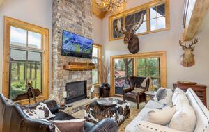 Moose Overlook | The Lodges at Eagles Nest - Banner Elk, North Carolina